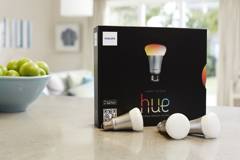 philips-Hue-product-with -3-bulbs