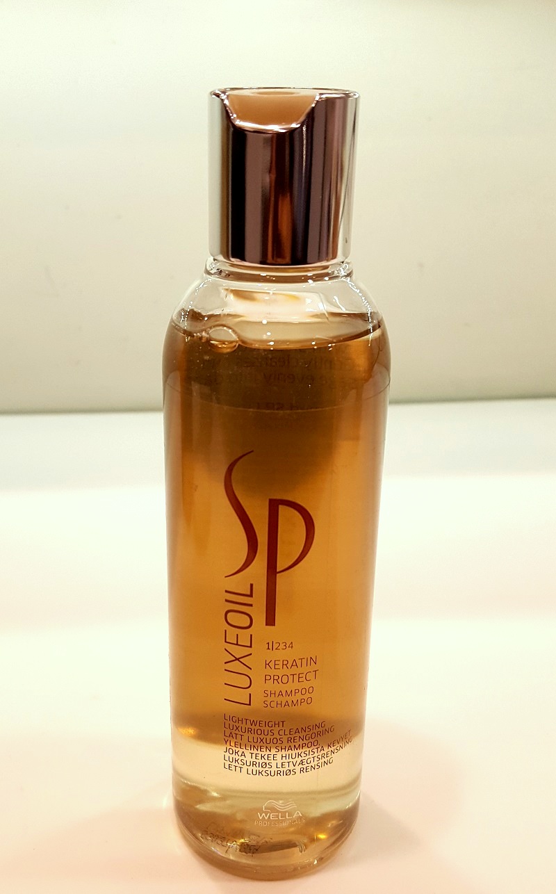 Wella SP Luxe Oil Therapy: Review, Products, PricePetite Peeve, Indian  Fashion and Lifestyle Blog, Delhi Blogger