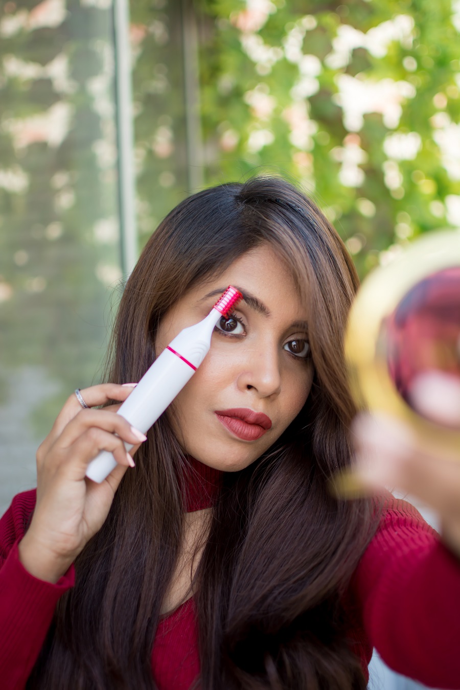 veet-sensitive-touch-electric-trimmer-eyebrows-upperlips-how-to-use