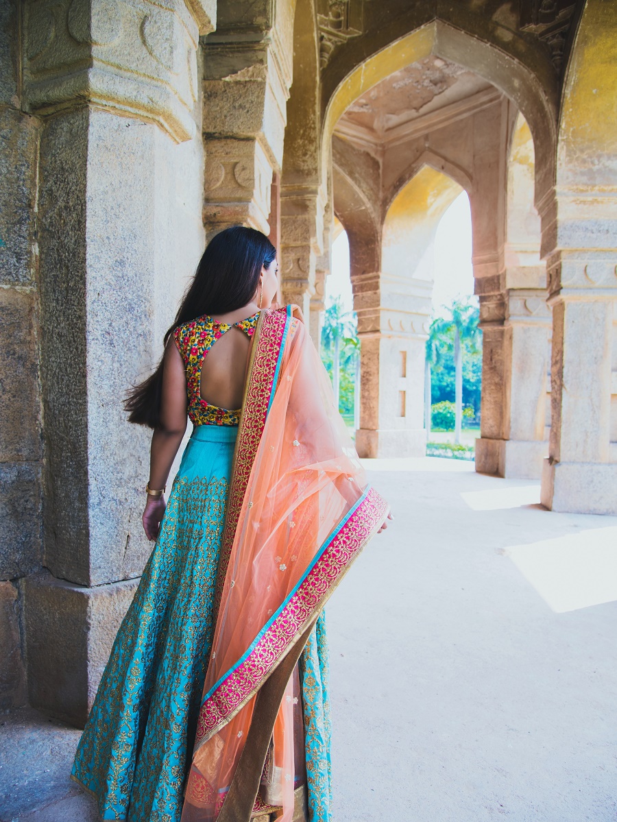 Indian Wedding Lookbook: Where To Buy Ethnic Women Clothes OnlinePetite  Peeve, Indian Fashion and Lifestyle Blog, Delhi Blogger